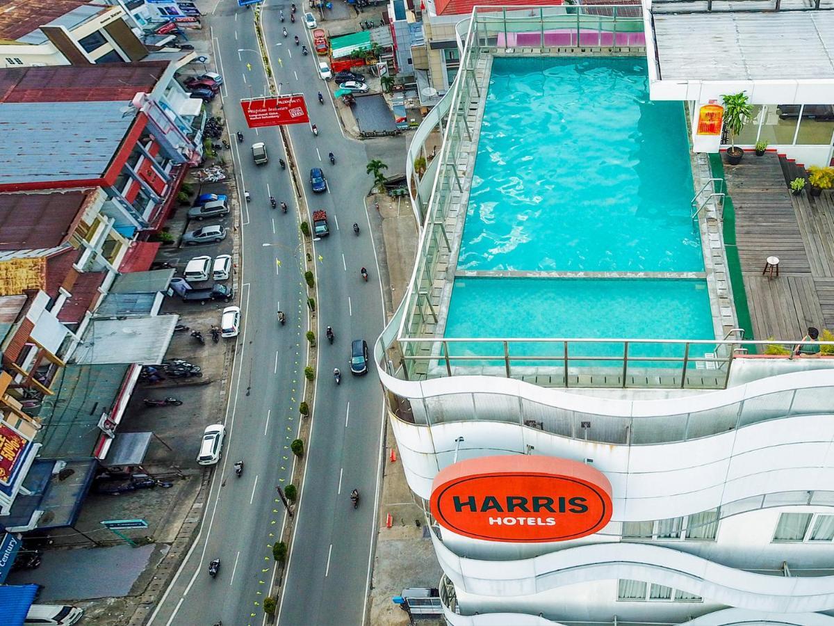Harris Hotel Понтианак Экстерьер фото